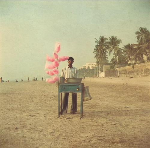 Nadia Attura, Portrait of the Candy Floss seller, Chowpatty beach, Mumbai India, The Auction Collective